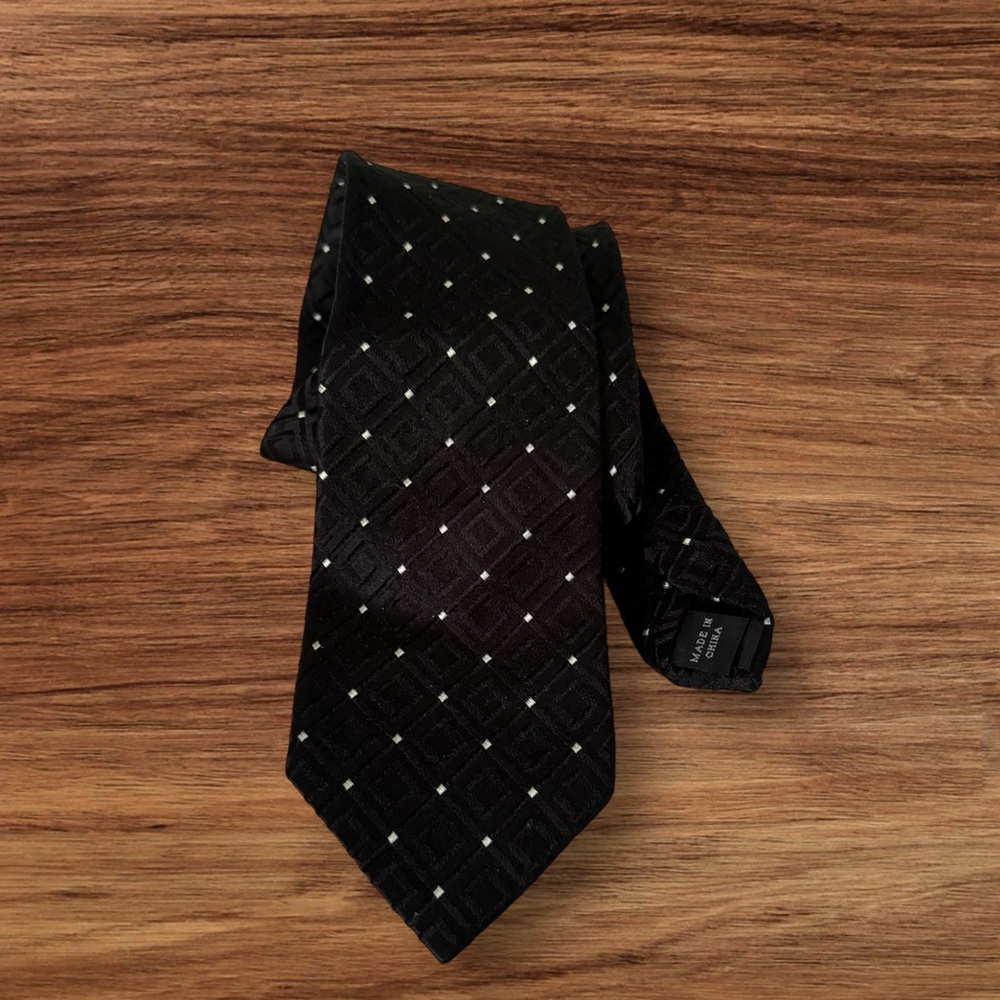 Croft and Barrow Tie